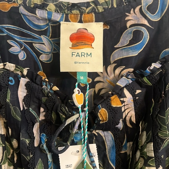 FARM Rio
Winter Garden Pleated Lace Sleeveless Midi Dress Size Medium - Picture 8 of 11